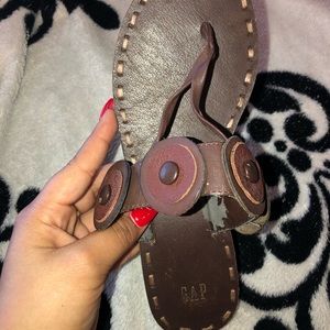 Gap sandals